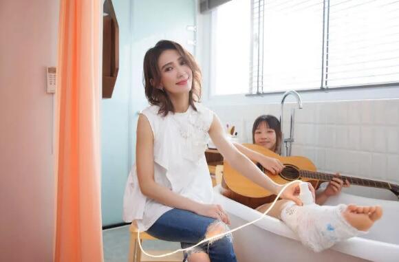 女星遭好友惡整 聞筍乾竟狂乾嘔