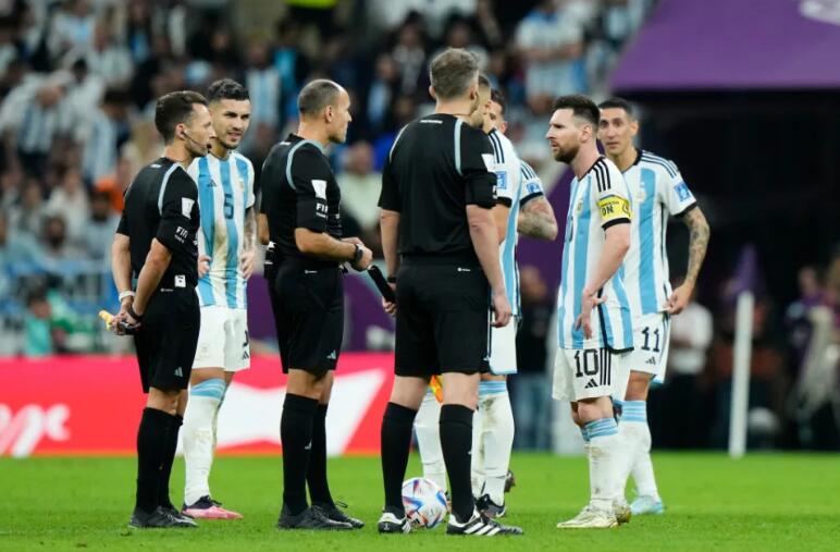 阿根廷荷蘭全武行 FIFA或處分