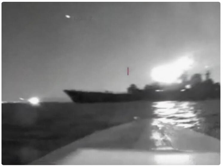 烏方消息：無人艇襲擊導致俄軍艦受損